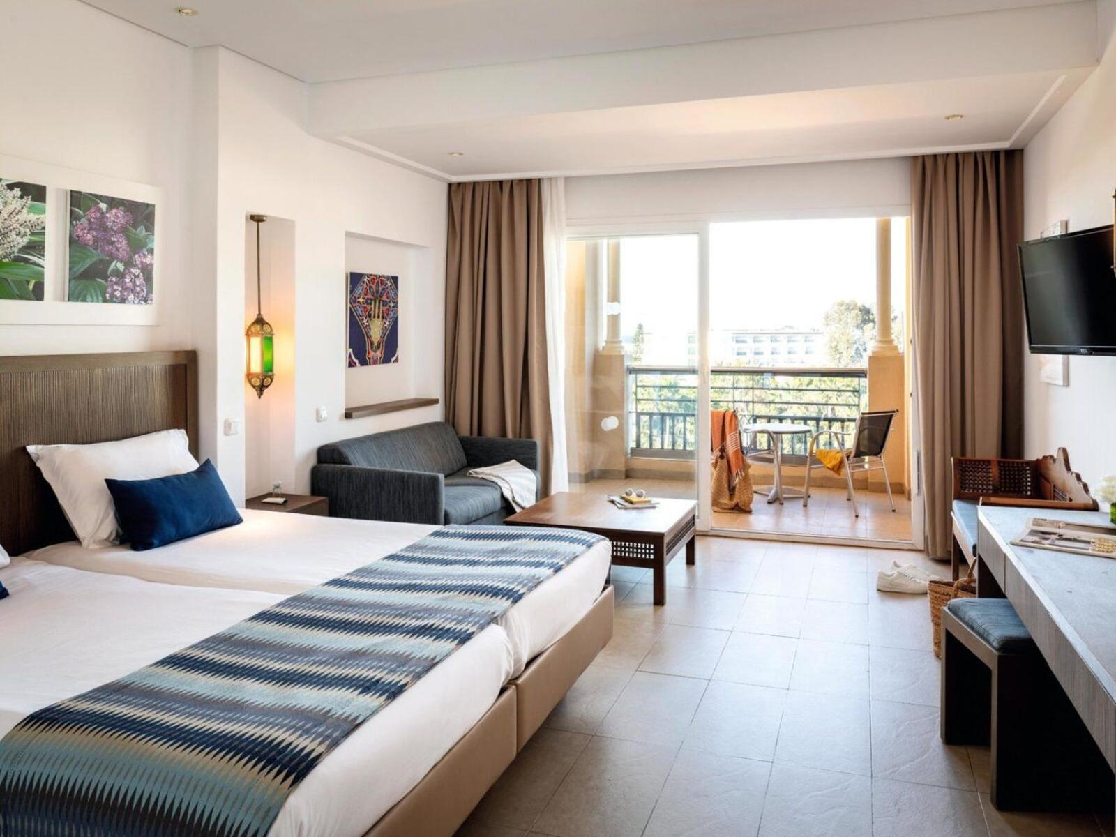Tui Suneo Royal Kenz 4*