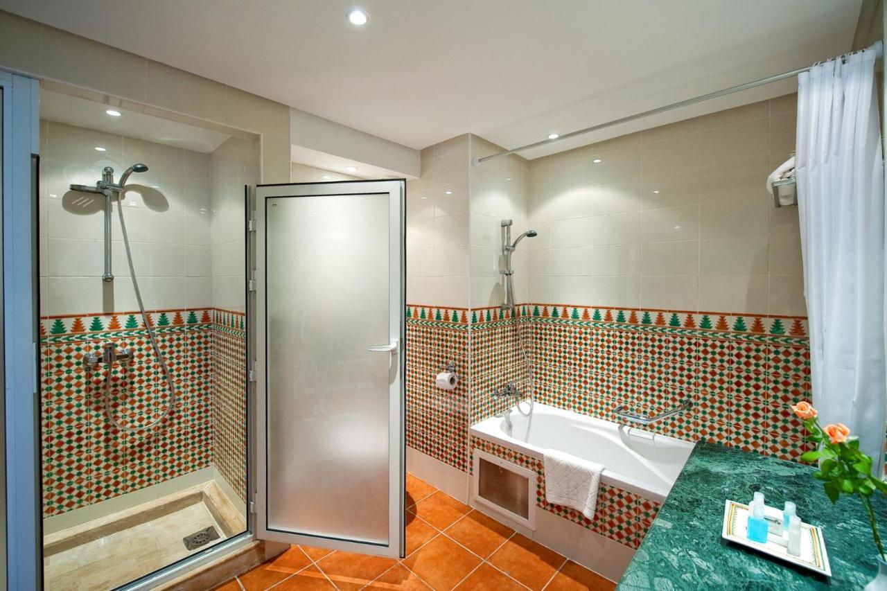 Tui Suneo Royal Kenz Hotel